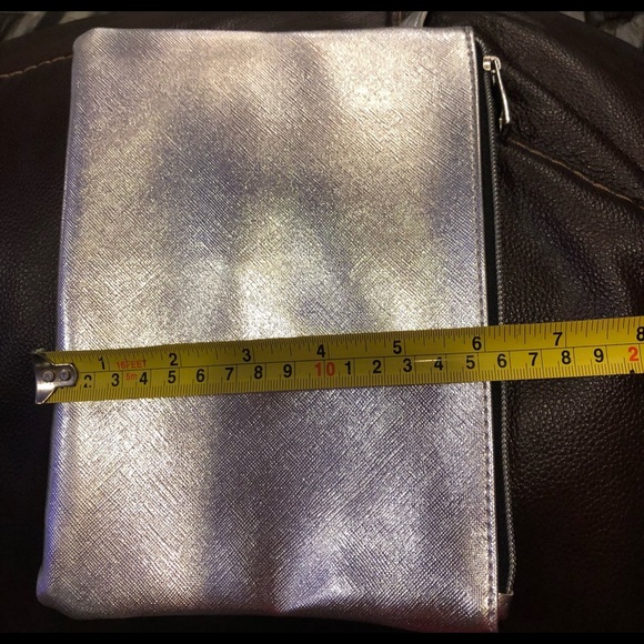 St.Jude Metallic Tote Bag - Picture 7 of 8